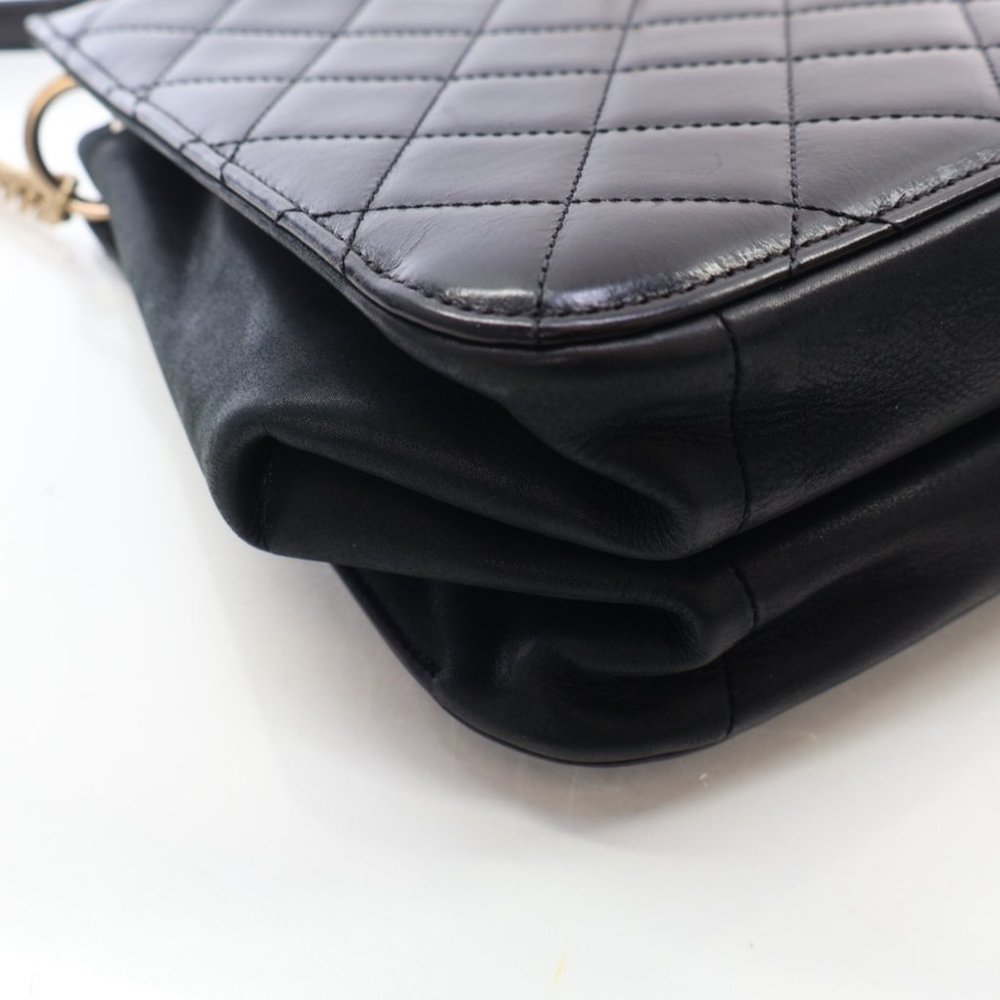 Chanel Black Calfskin Tote Bag - Picture 6 of 14